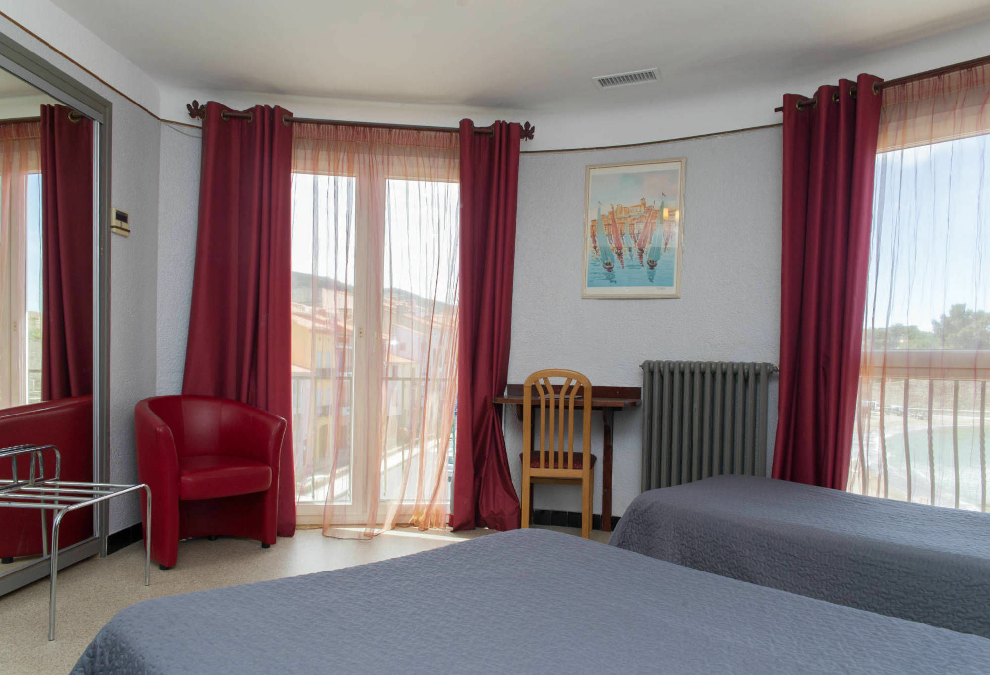 Hotel Triton كولِيورْ المظهر الخارجي الصورة